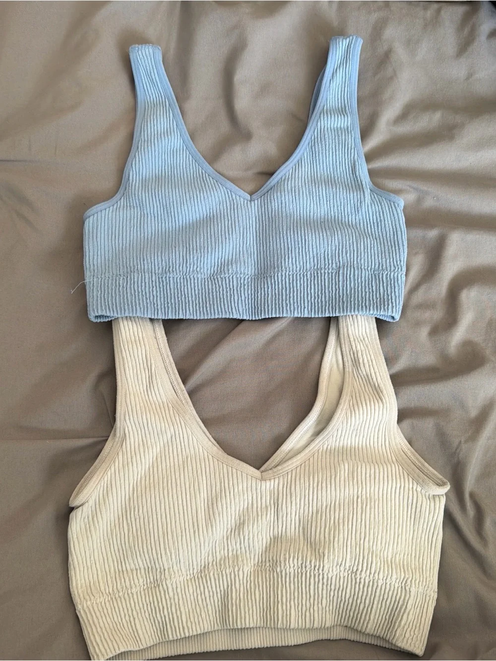 aerie Ribbed V-Neck Crop Tank — Light Blue & Cream - Picture 2 of 2